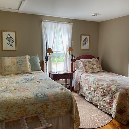 Sylvan Inn Bed&Breakfast Glen Arbor Buitenkant foto