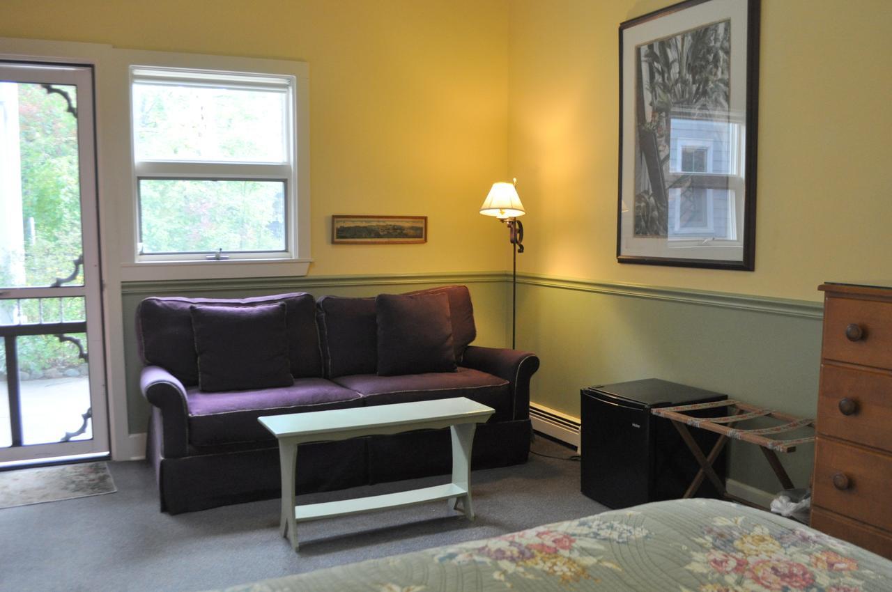 Sylvan Inn Bed&Breakfast Glen Arbor Buitenkant foto